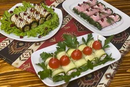 Ассорти из рулетиков