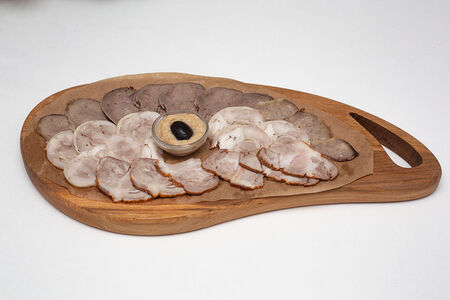 Мясное ассорти