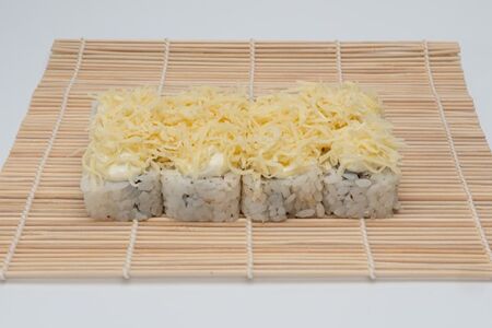 Ролл Цезарь с креветкой