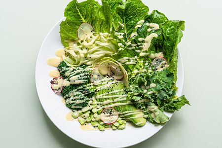 Просто зеленый салат