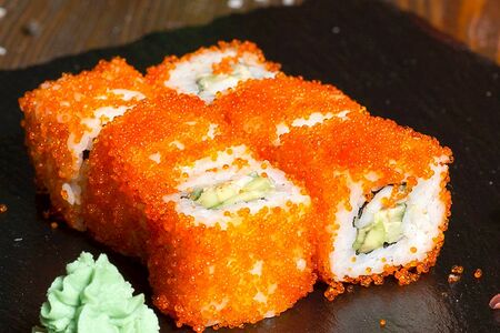 Ролл Калифорния с креветкой