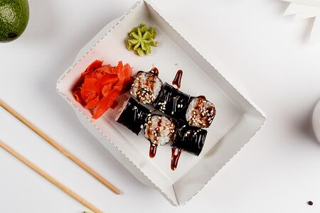 Лайт ролл с угрем