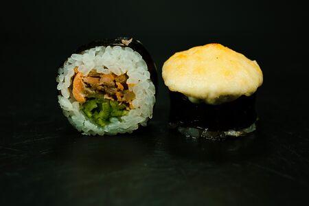 Горячий лосось