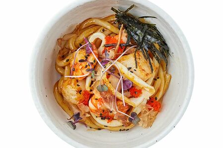 Яки удон с морепродуктами