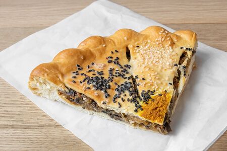 Осетинский пирог со свининой