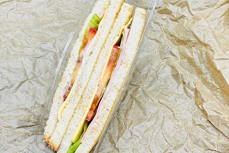 Сэндвич с ветчиной