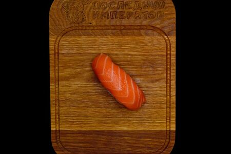 Суши Лосось