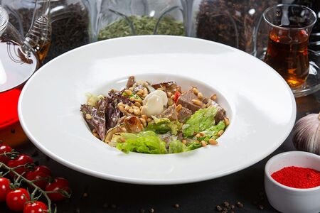 Салат из говяжьего языка