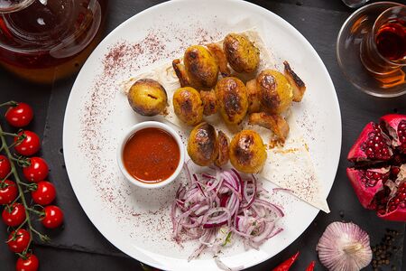 Молодой картофель с курдюком