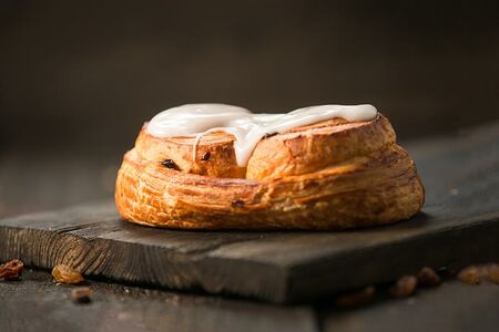 Улитка с изюмом