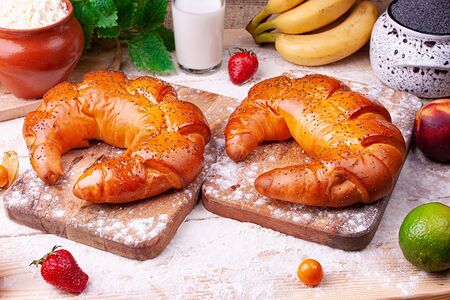 Калач Маково-творожный