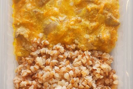 Печень куриная с гречкой