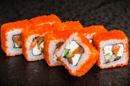 Калифорния с лососем