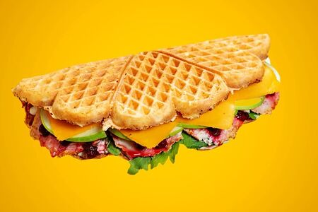 Индиана Джонс