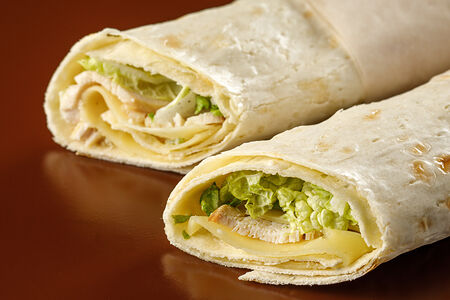 Ролл с курицей