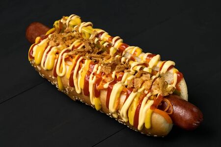 Шеф-дог с говяжьей колбаской