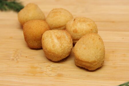 Шарики сырные в панировке