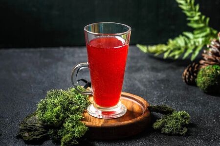Фирменный морс из красной смородины