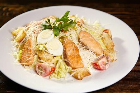 Цезарь с лососем