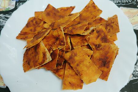 Домашние чипсы к пиву острые