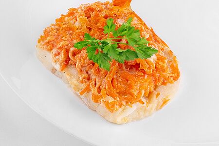Минтай с овощами