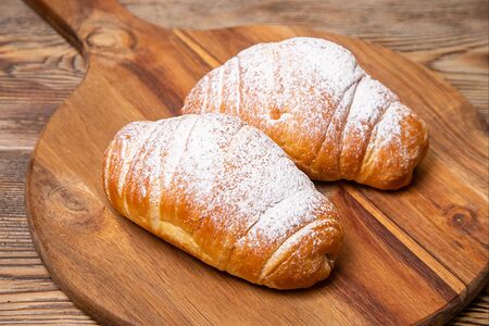 Круассан с шоколадом