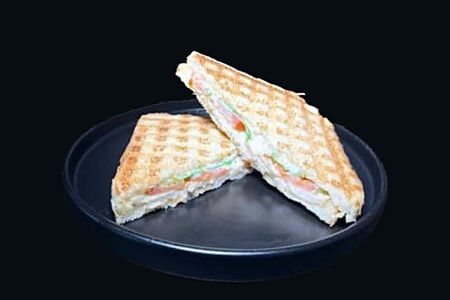 Фирменный сэндвич с курочкой гриль