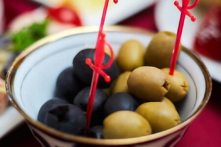 Ассорти маслины и оливки