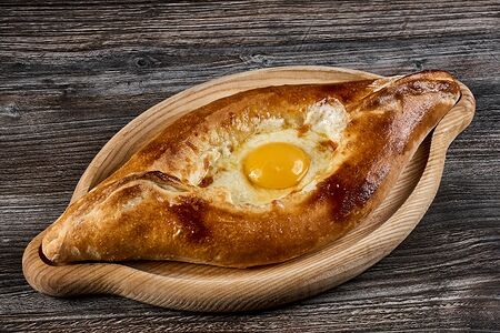 Хачапури по-аджарски