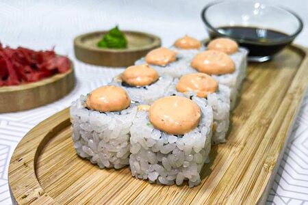 Ролл Ика спайси