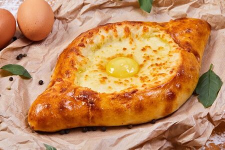 Хачапури по-аджарски