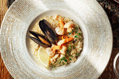 Лимонное ризотто с морепродуктами