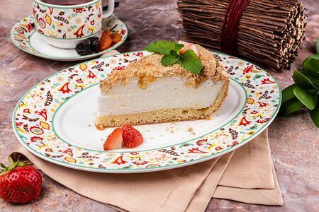 Лимонник с меренгой