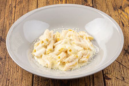 Пенне Альфредо