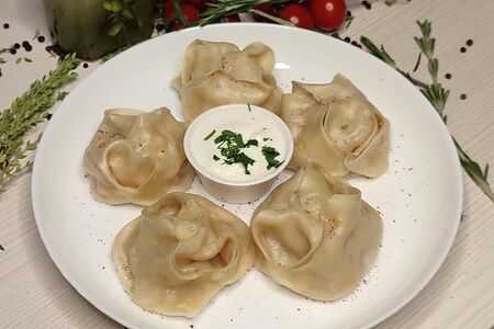 Манты с рубленой телятиной