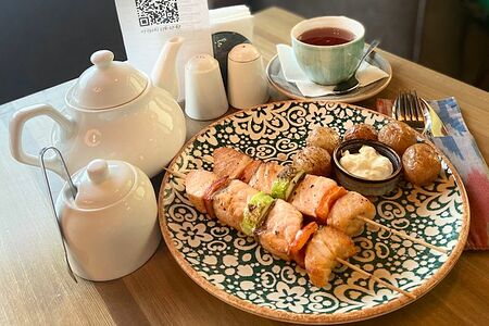 Шашлычок из семги с картофелем бэйби