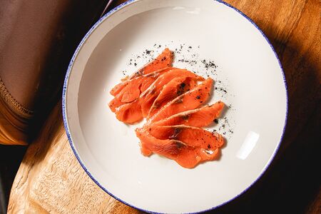 Лосось малосольный