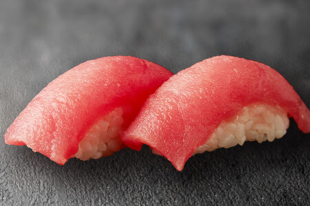 Суши с тунцом, 2шт