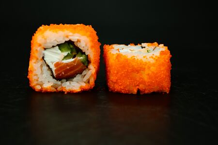 Калифорния с лососем