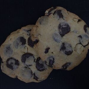 Քուքի սև շոկոլադով և պնդուկով