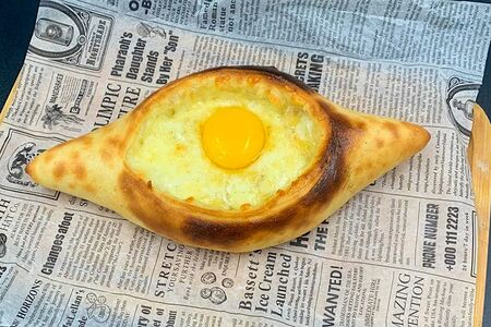 Хачапури по-аджарски