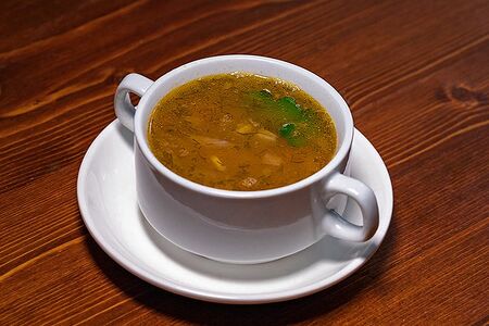 Суп фасолевый с копченостями