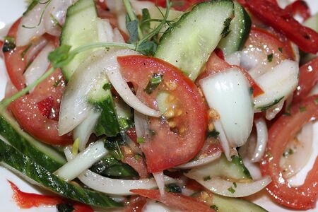 Свежий салат