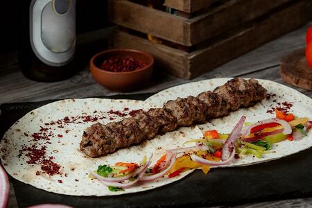 Шаурма с люля-кебабом из баранины