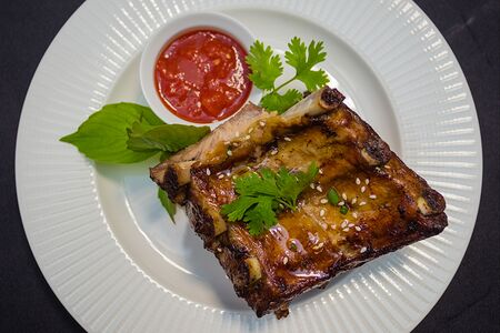 Нежные свиные рёбрышки в медово горчичном маринаде