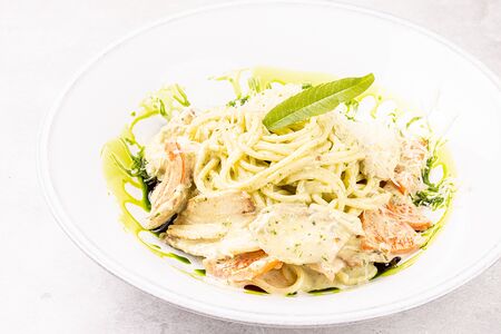 Паста с цыпленком