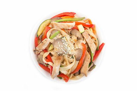 Удон с курицей