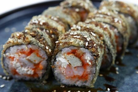 Темпурный ролл Эби крабс