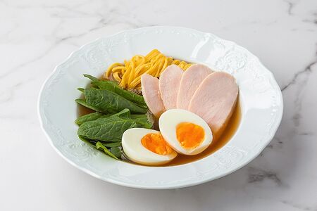 Бульон с цыплёнком