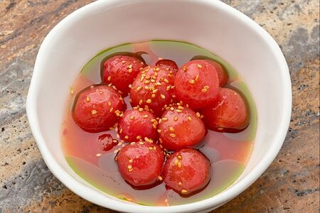 Остро-пряные маленькие томаты